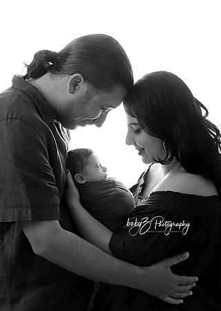 babyZ photography Bayside New York newborn baby photographer IMG_1335 1 crop bw W